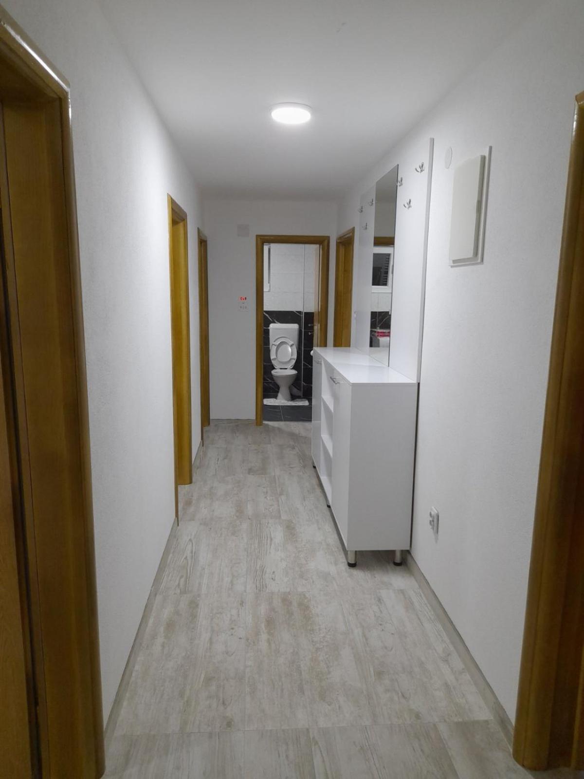 Apartman Micevic Foca Eksteriør billede